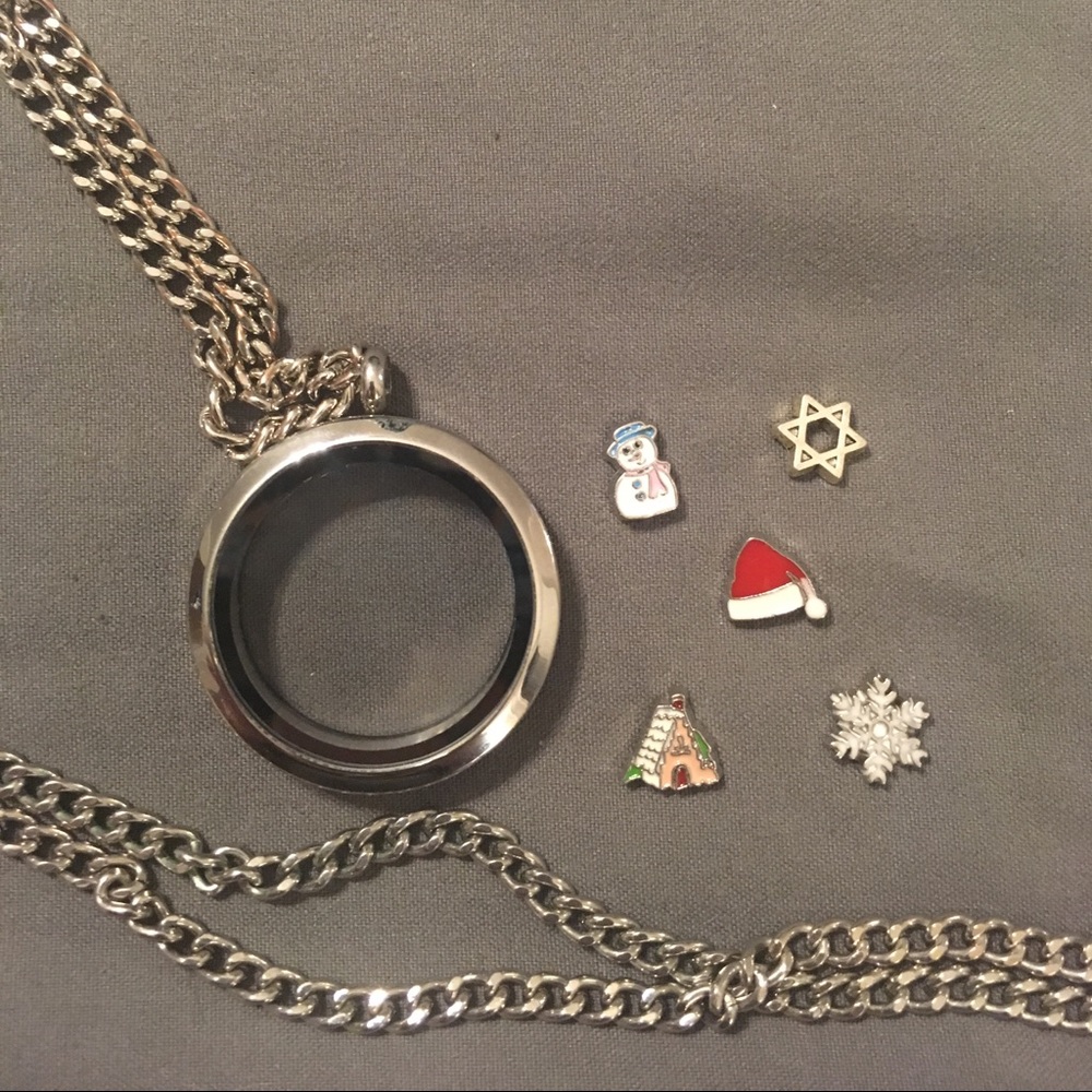 Christmas/Winter Living Locket Charms-🎄3 for $10